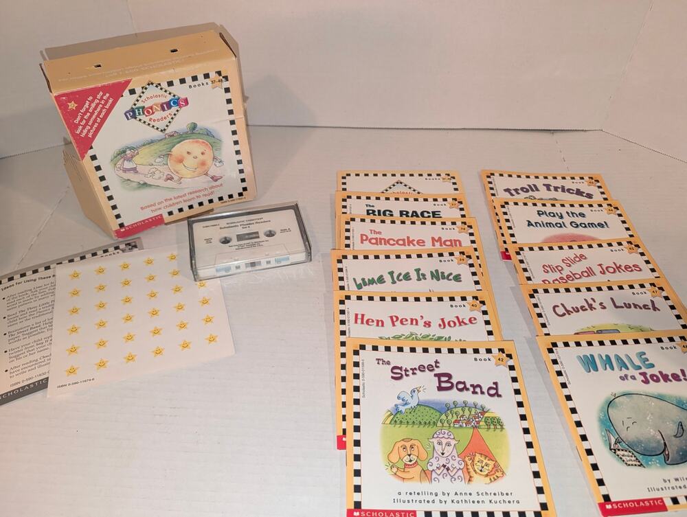 SCHOLASTIC Phonics Readers Books 37-48 Paperback – Jan. 1 1997